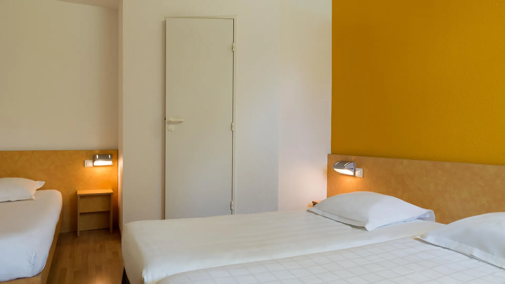 P'Tit Dej Hotel Saint Flour France
