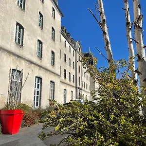 Hotel Logis Ancien Grand Seminaire, Saint-Flour (Cantal)